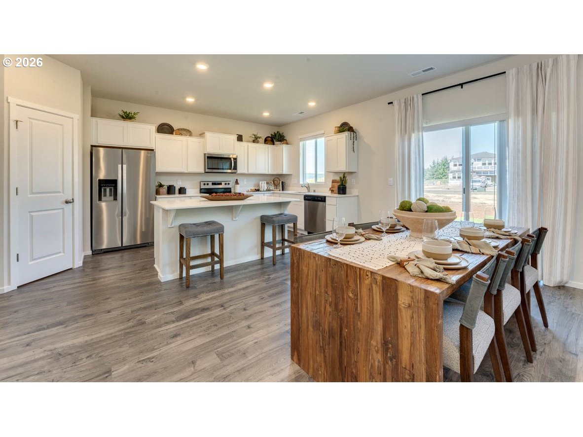 3346 Eden WAY
