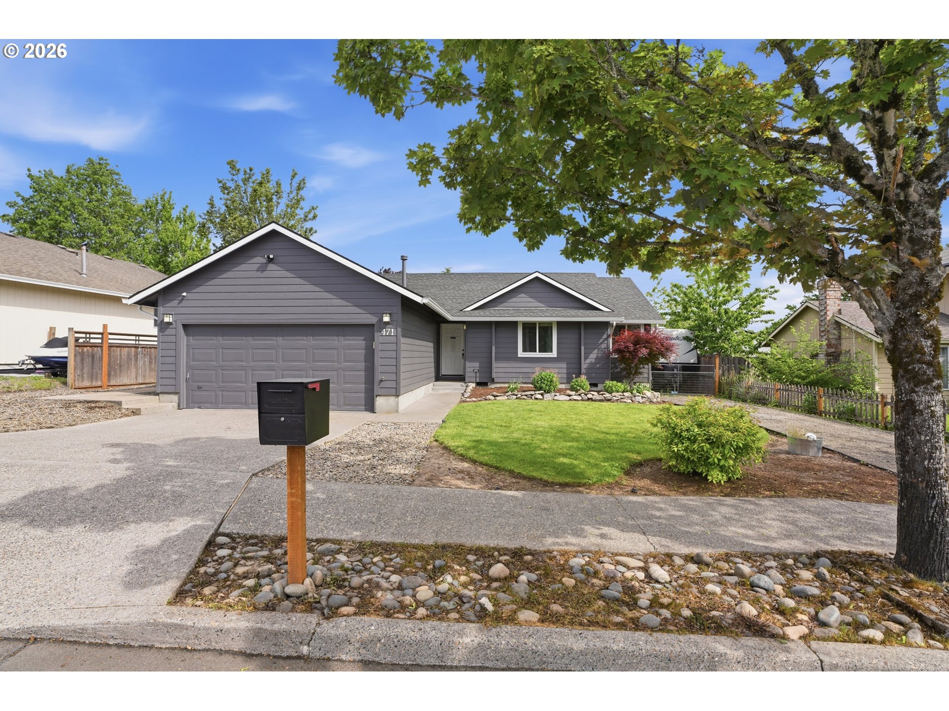 471 SE 17TH ST