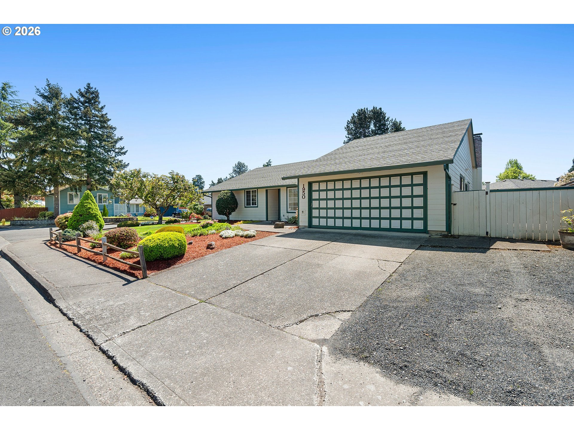 1950 SW Leewood DR