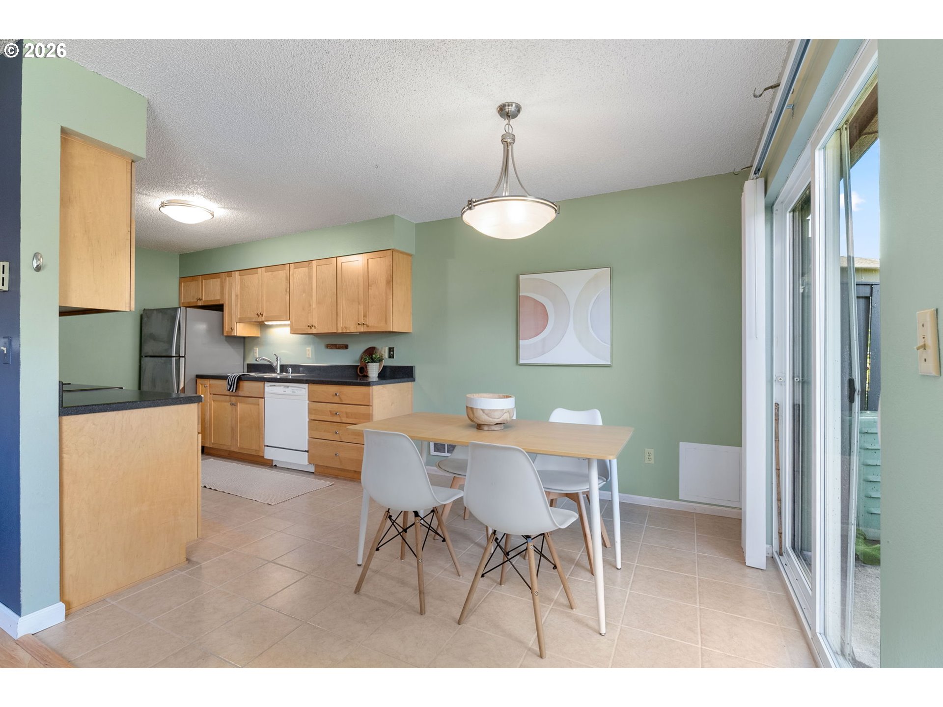 917 PACIFIC AVE 6