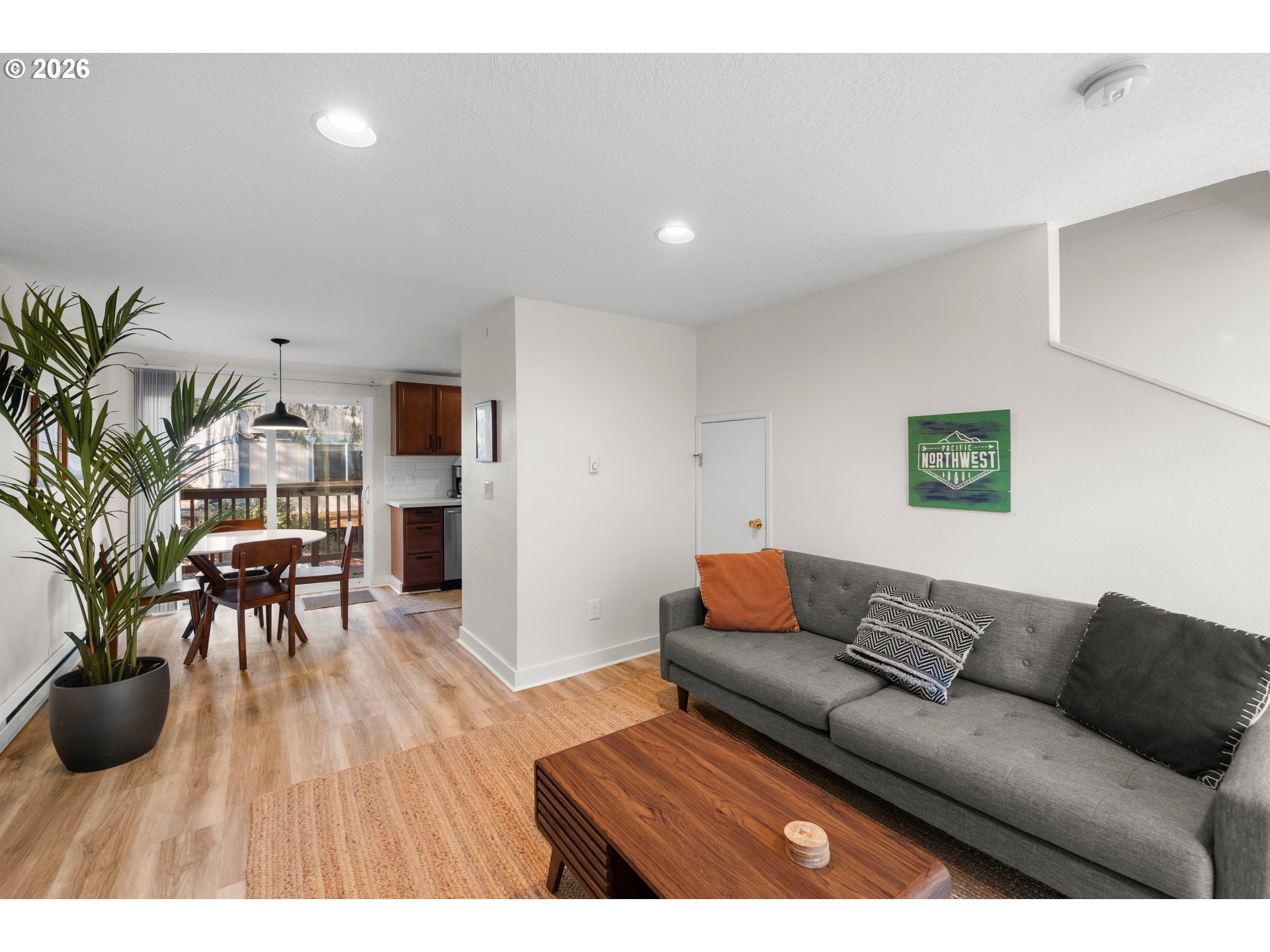 4921 SW BEAVERTON HILLSDALE HWY