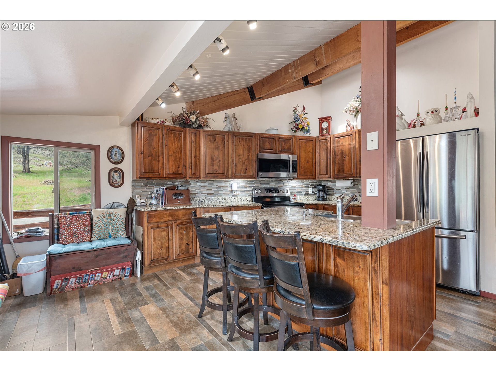 20480 HWY 395 N