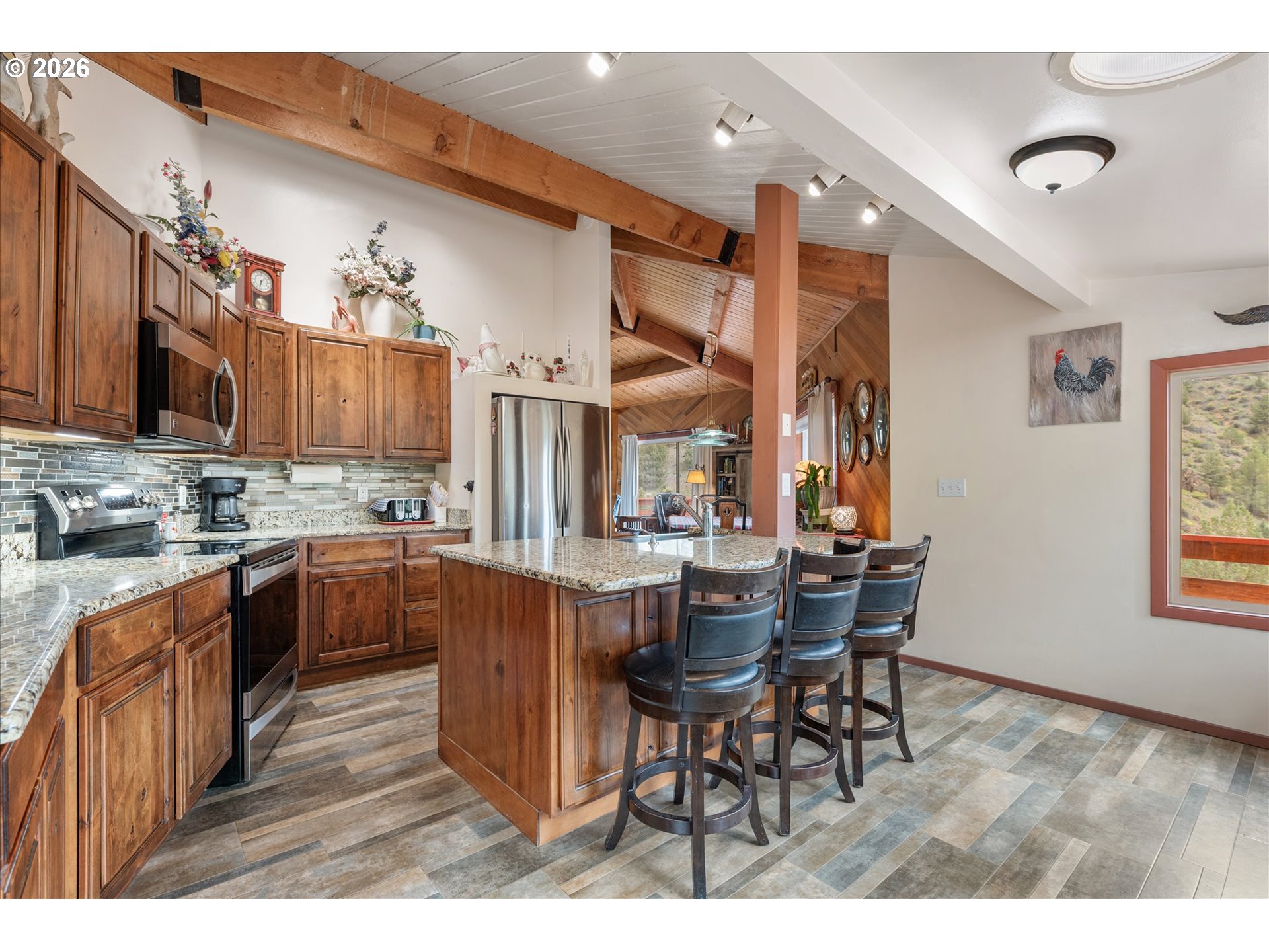 20480 HWY 395 N