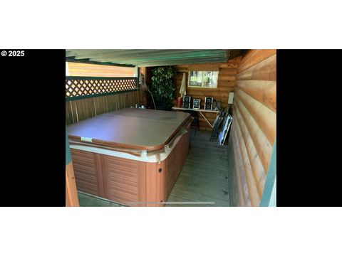 Tiny photo for 37881 Wheeler Rd, Dexter, OR 97431 (MLS # 542263273)