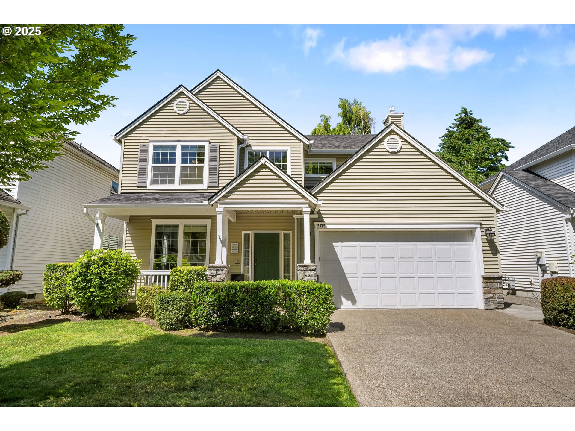 2475 NE 10TH AVE