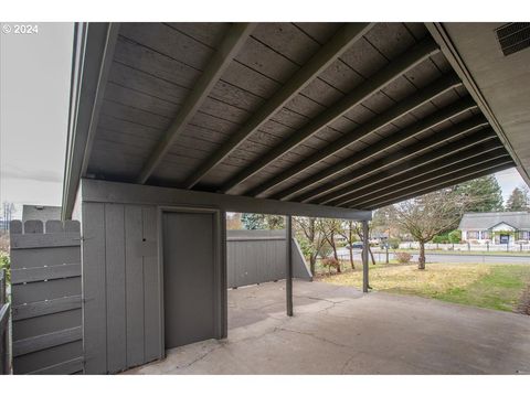 A home in Washougal