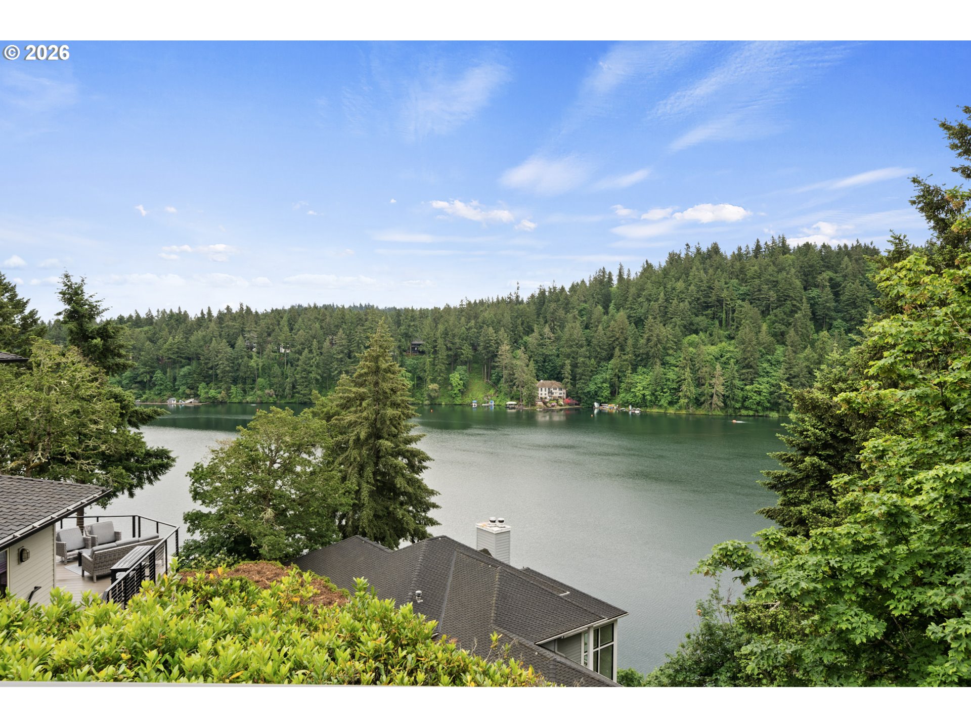 1600 VIEW LAKE CT