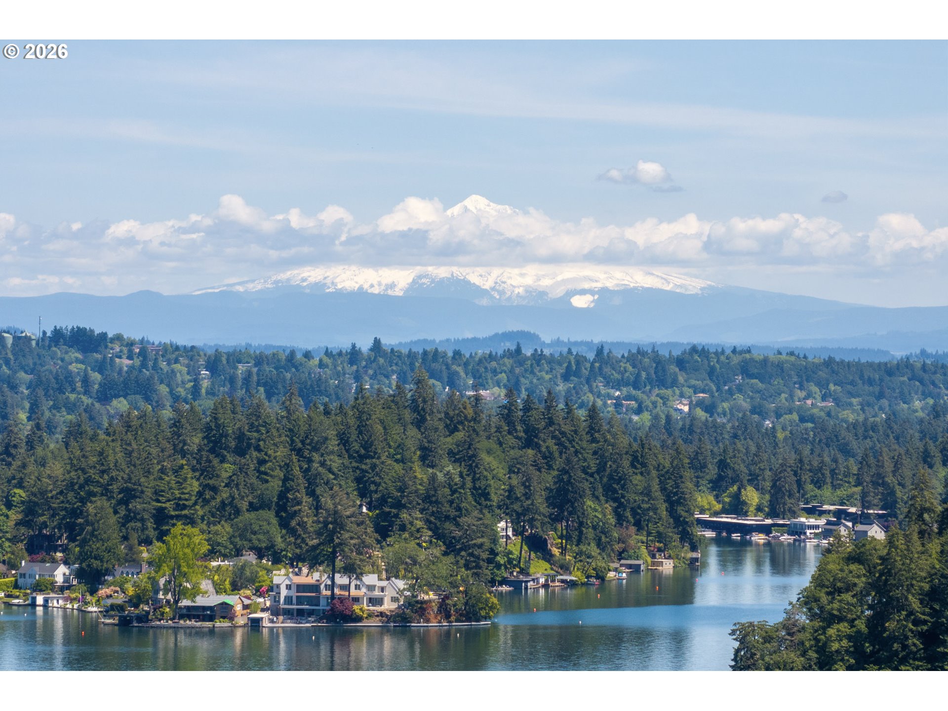 1600 VIEW LAKE CT