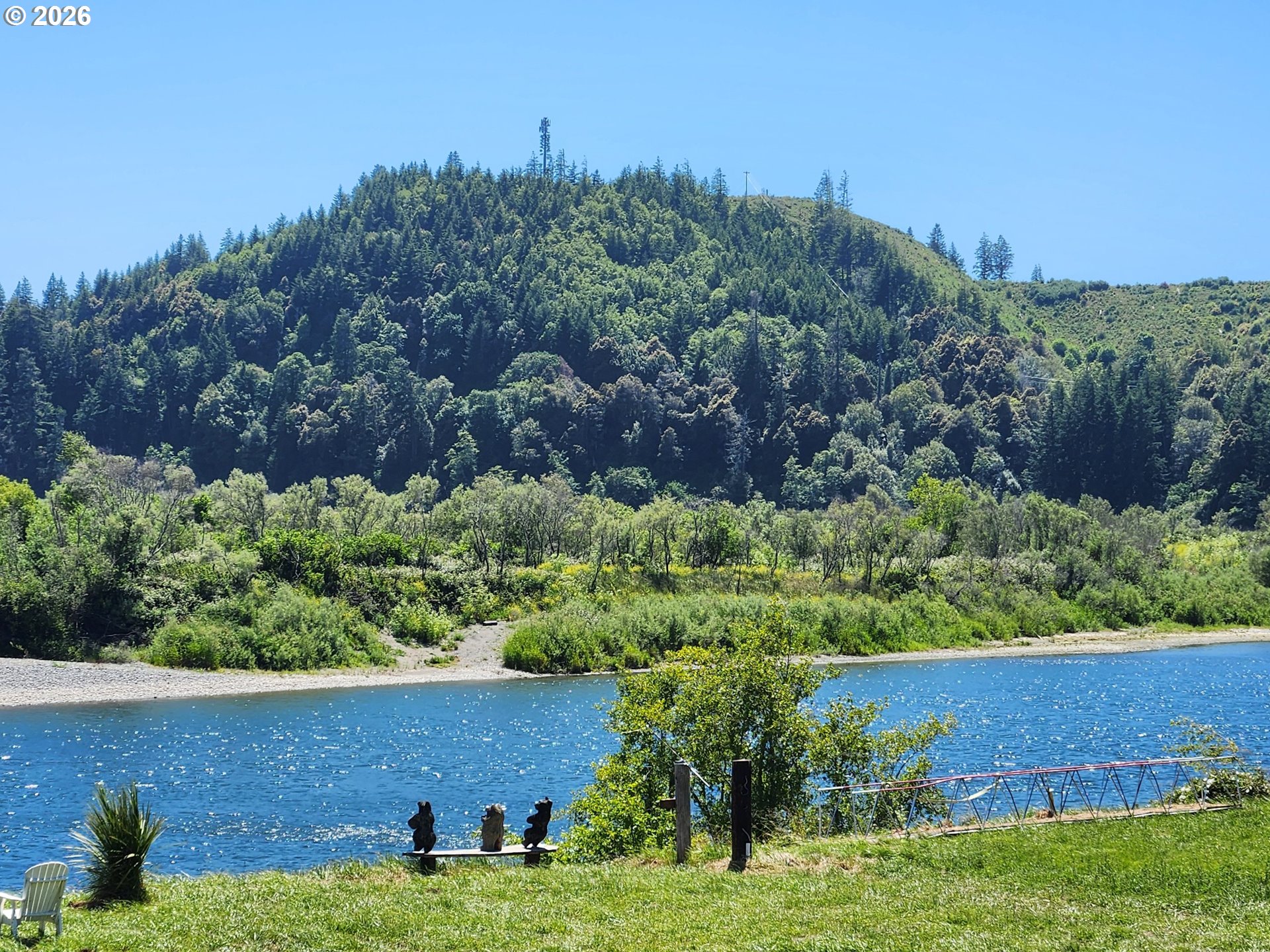 95452 N BANK ROGUE RIVER RD