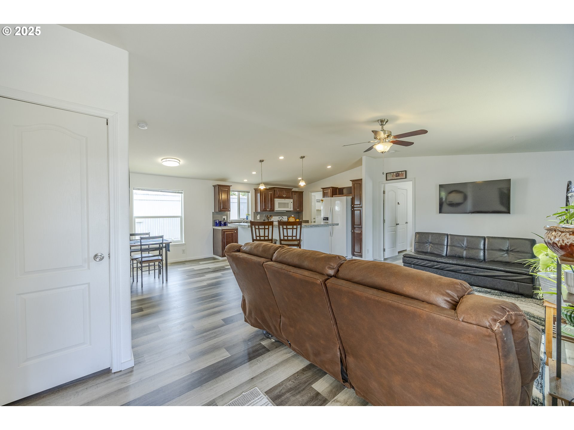 1415 S BERTELSEN RD 96