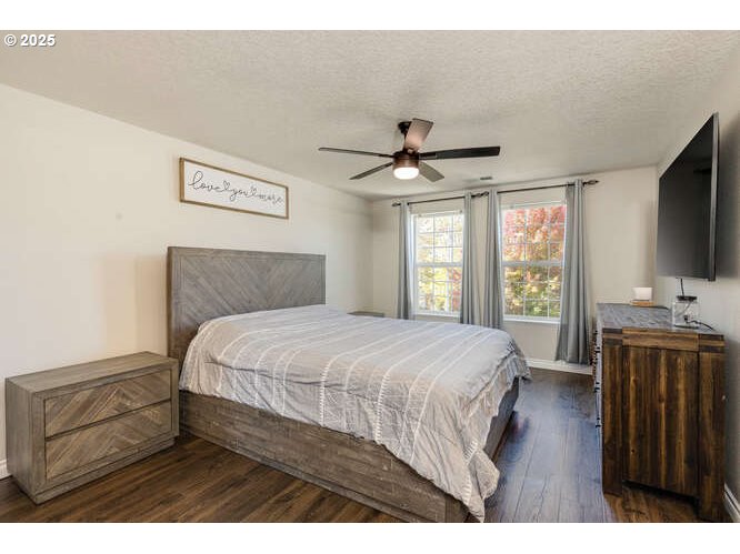 McMinnville, Oregon 97128, United States, 3 Bedrooms Bedrooms, ,3 BathroomsBathrooms,Residential,Active,223676