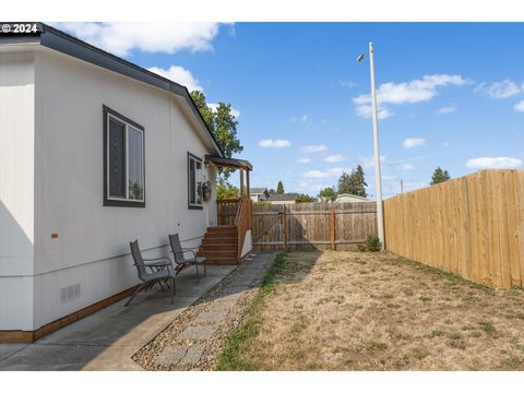 A home in Clackamas