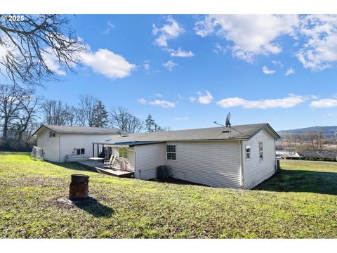 A home in Kalama