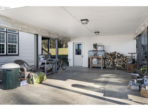 A home in Kalama