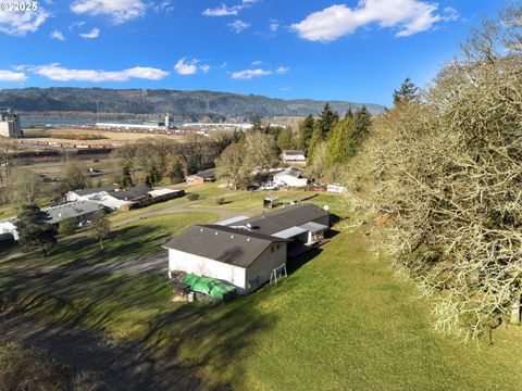 A home in Kalama