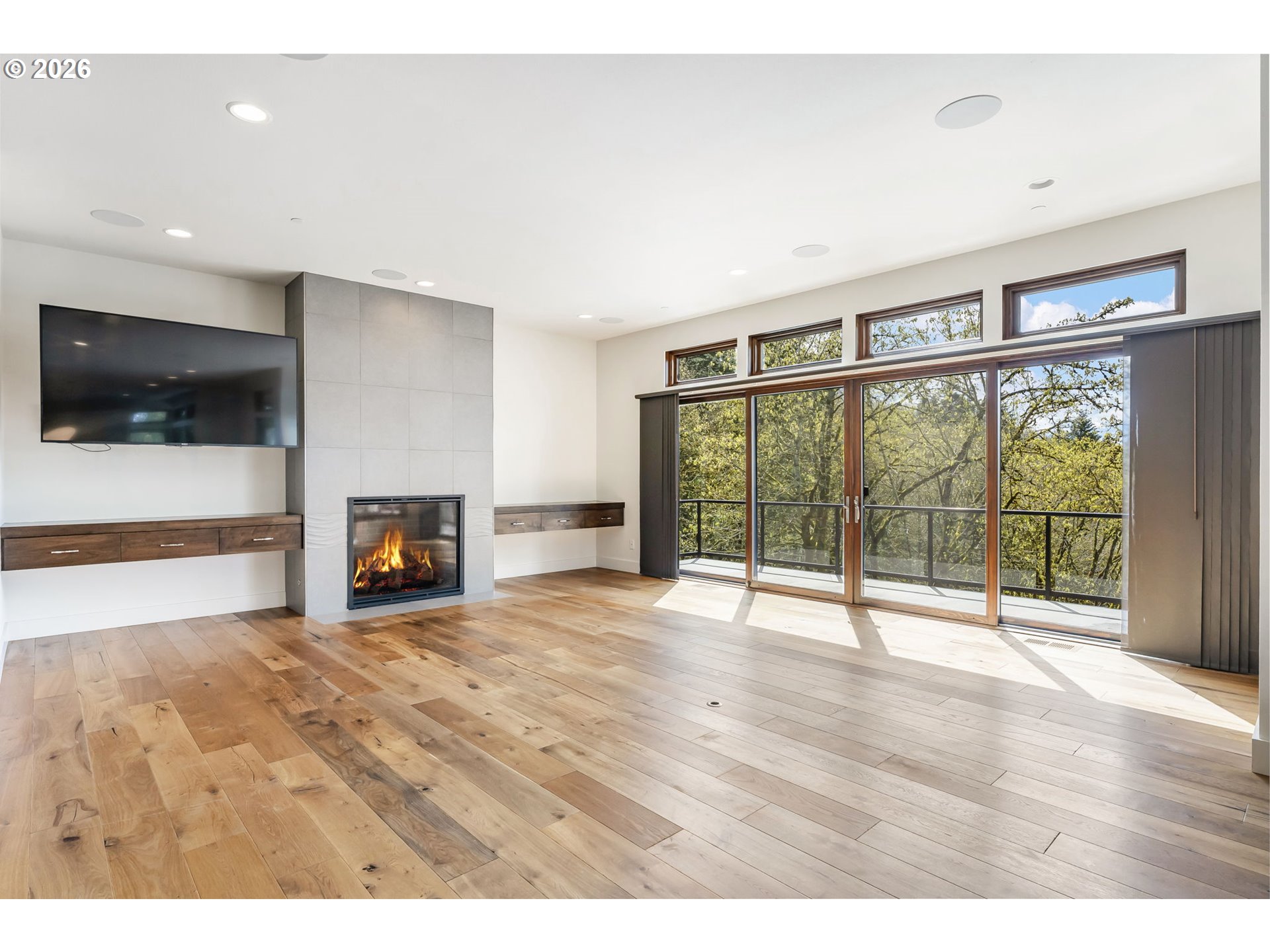 8718 NW TERRACEVIEW CT