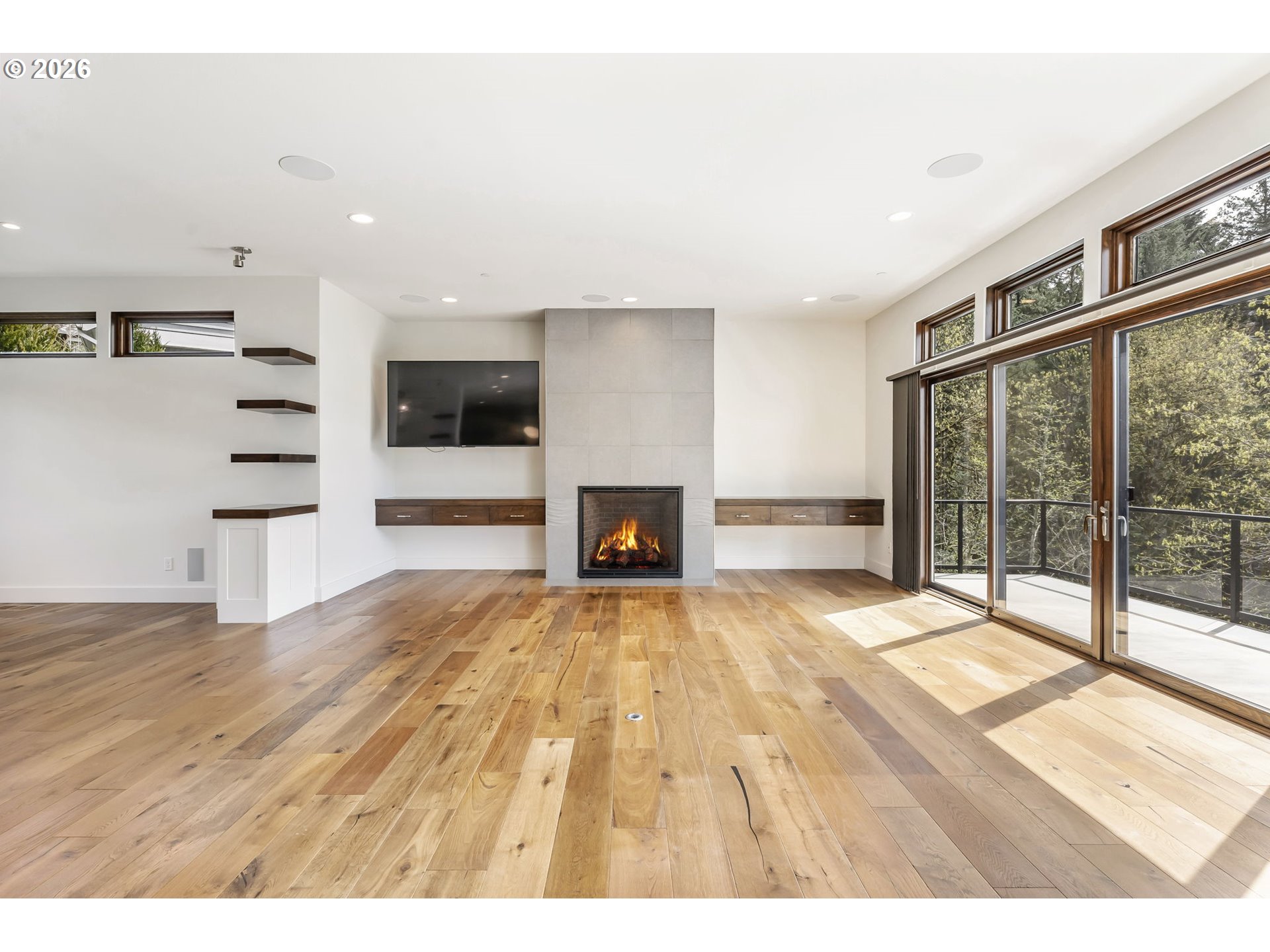 8718 NW TERRACEVIEW CT