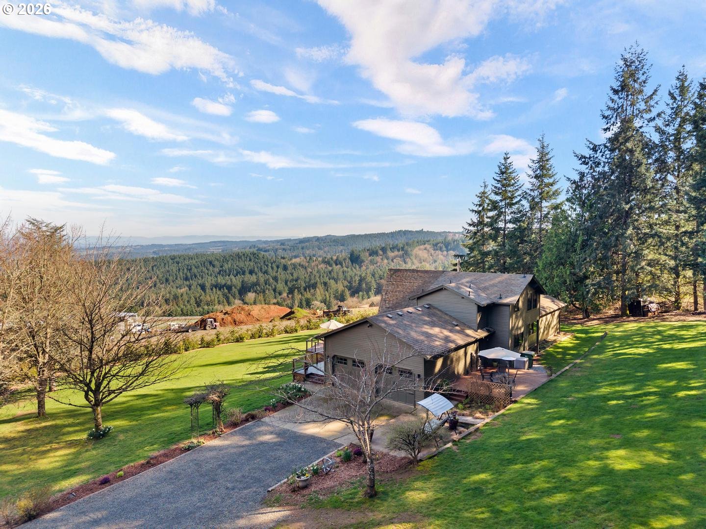 19420 NE VISTA HILL DR