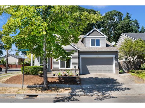 2525 NE CHARLOIS DR Hillsboro OR 97124