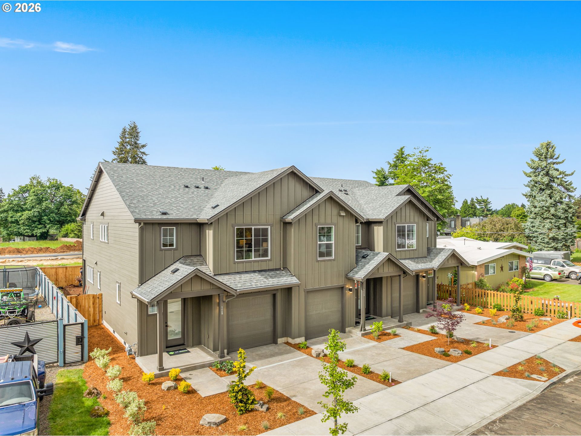 128 Randall ST