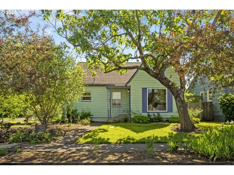 3306 SE 65TH AVE Portland OR 97206