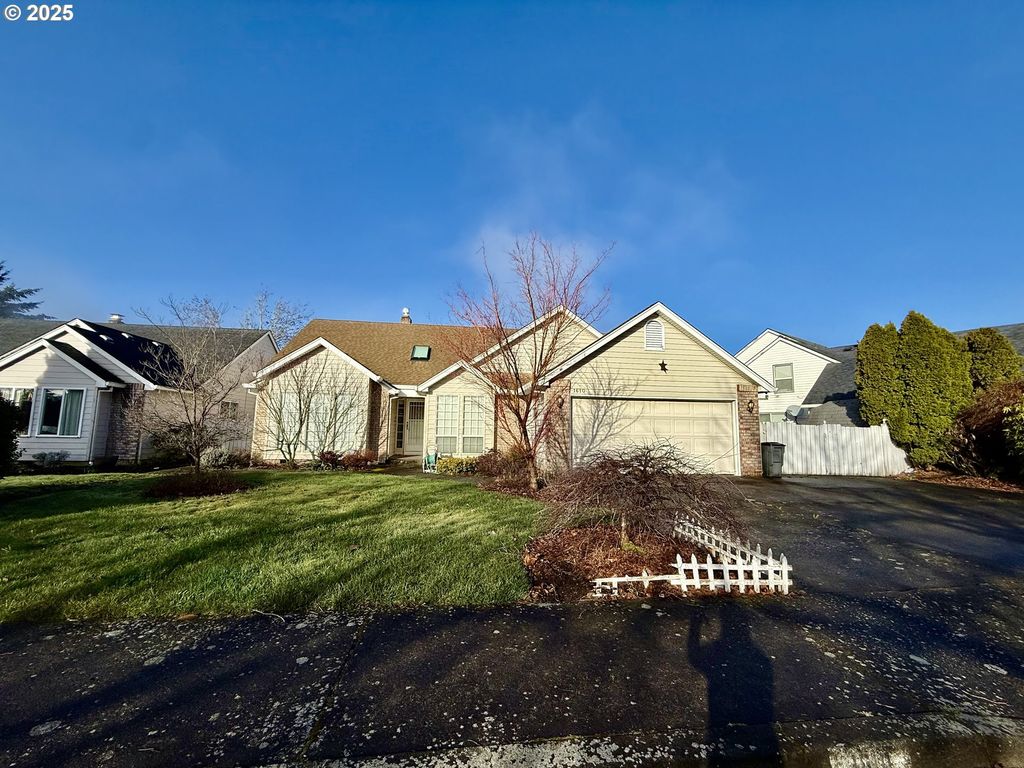 listing image 0