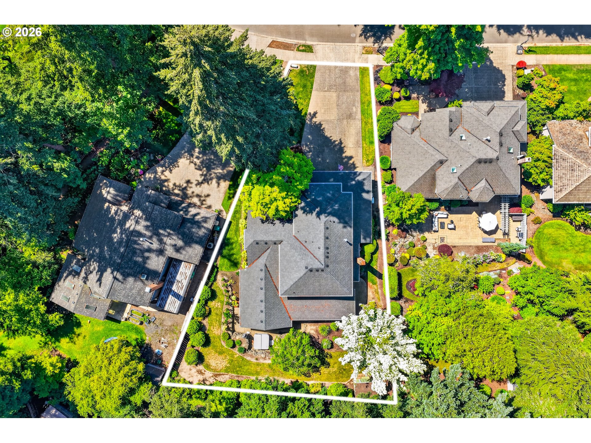 10045 SW ALSEA CT