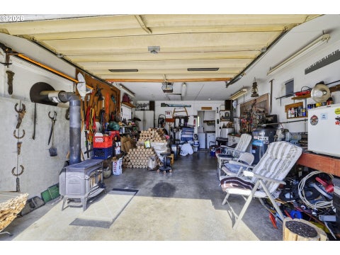 Tiny photo for 76342 Jasper Dr, Oakridge, OR 97463 (MLS # 750039711)