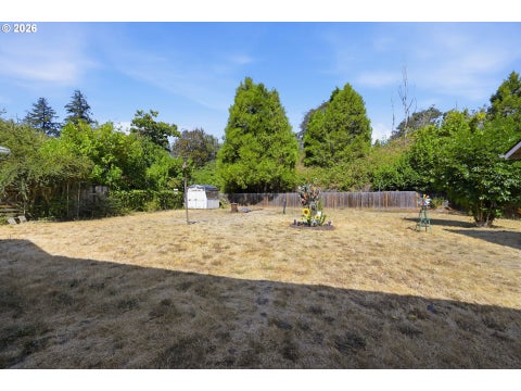 Tiny photo for 76342 Jasper Dr, Oakridge, OR 97463 (MLS # 750039711)