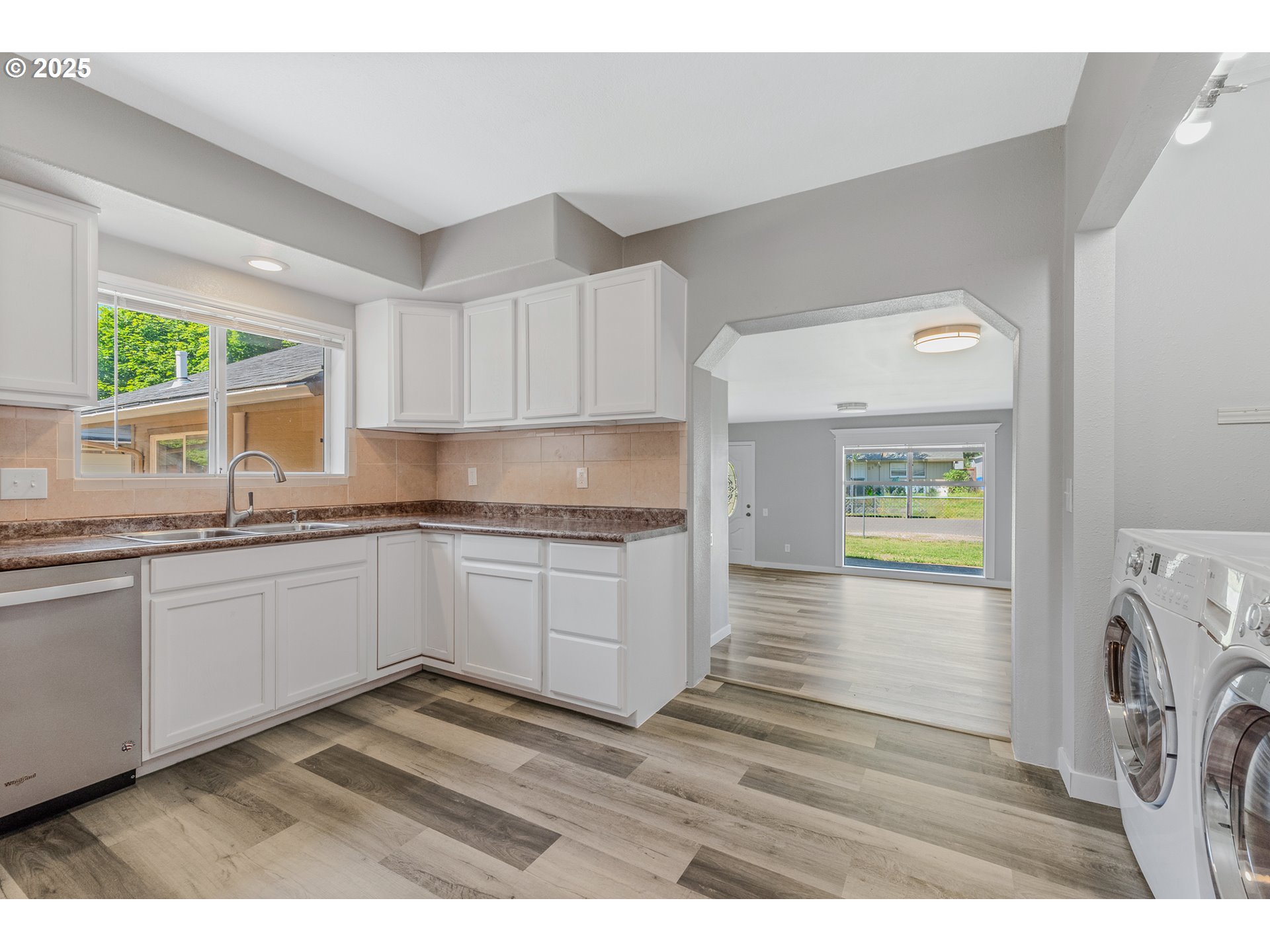 320 NE 117TH AVE