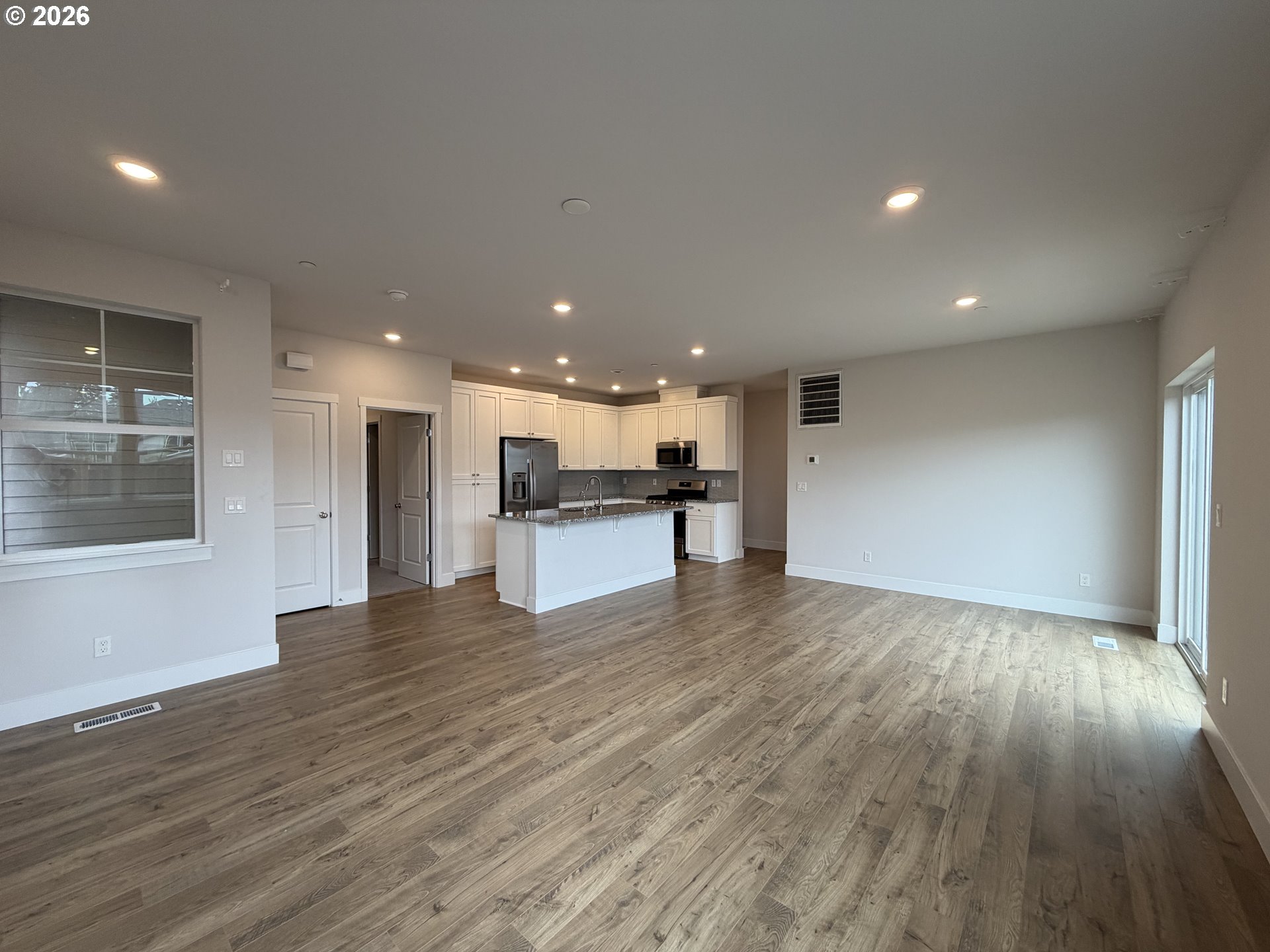 18404 SW SUGARLOAF LN