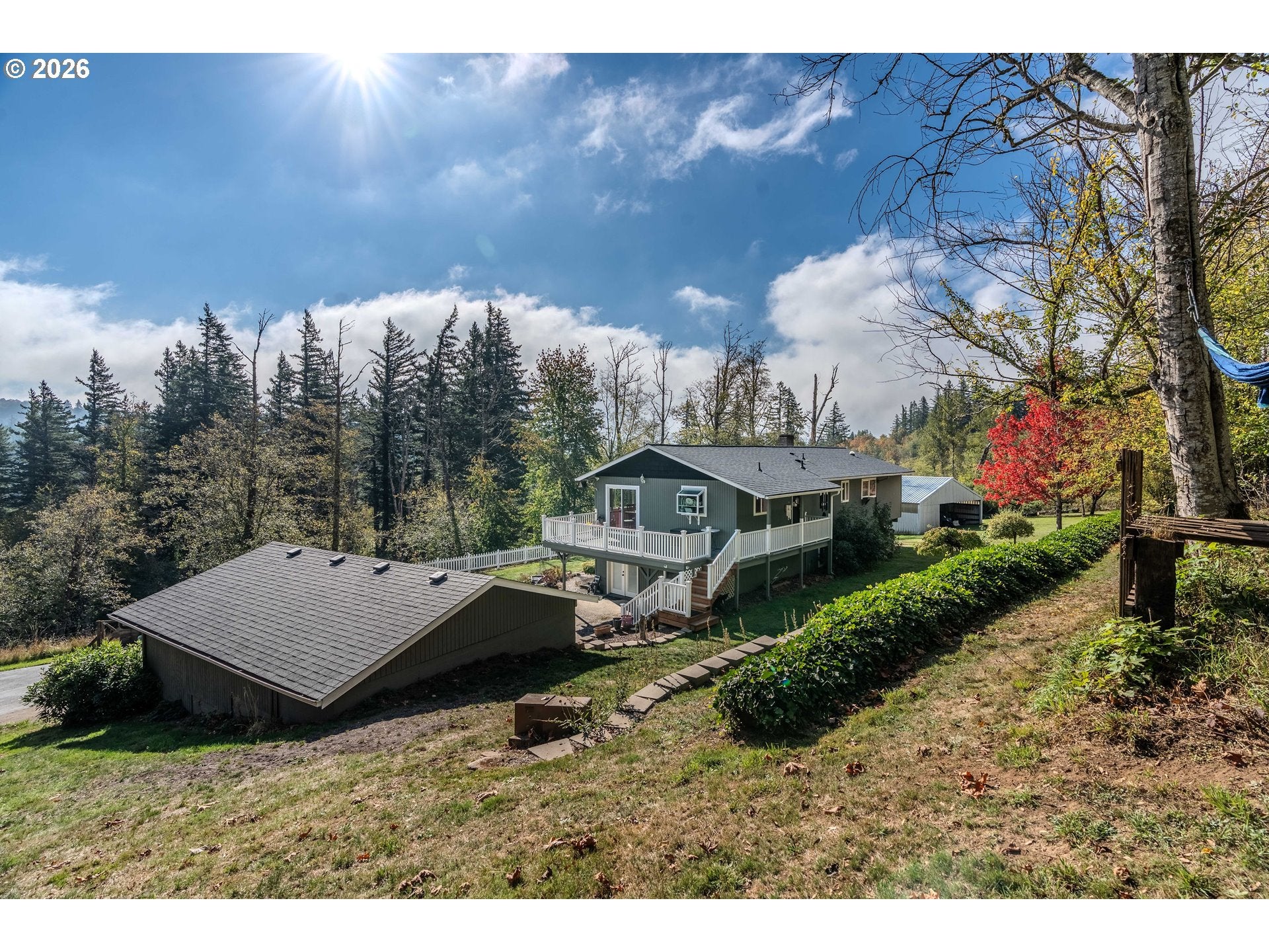 915 SE POUNDER RD