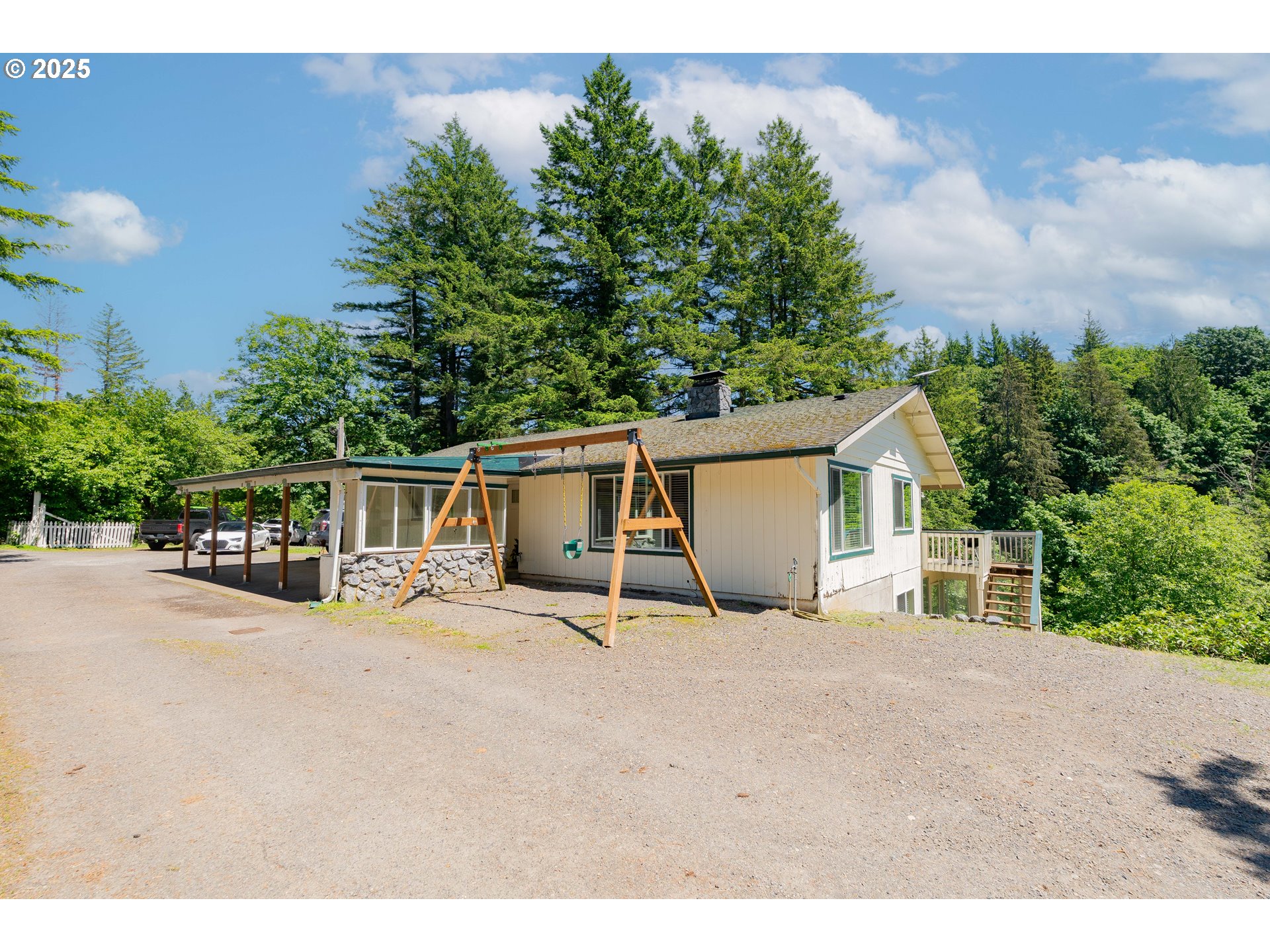 3221 Belle Center RD