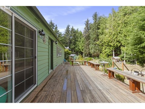 A home in Depoe Bay