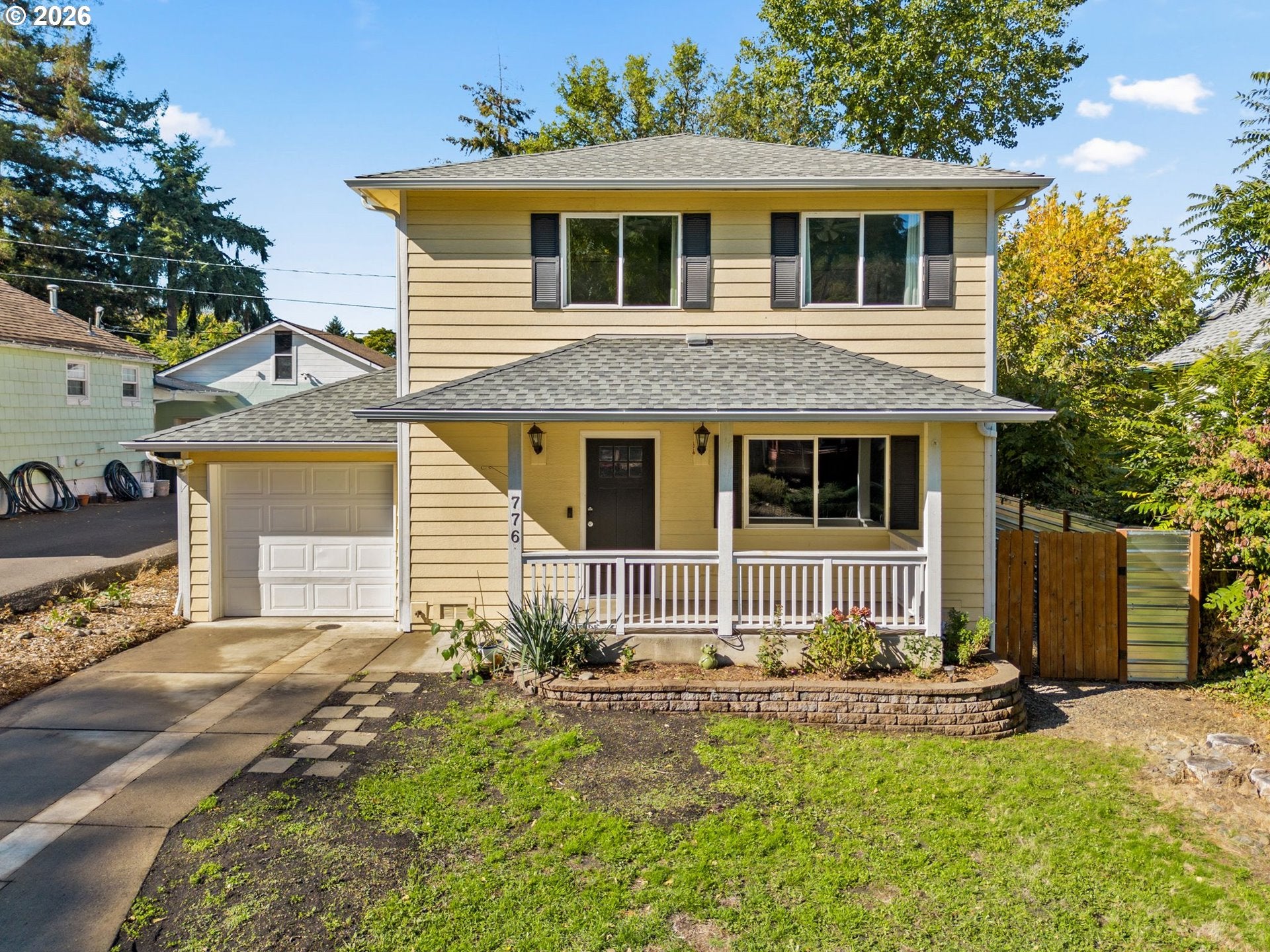 776 W ALTAMONT ST