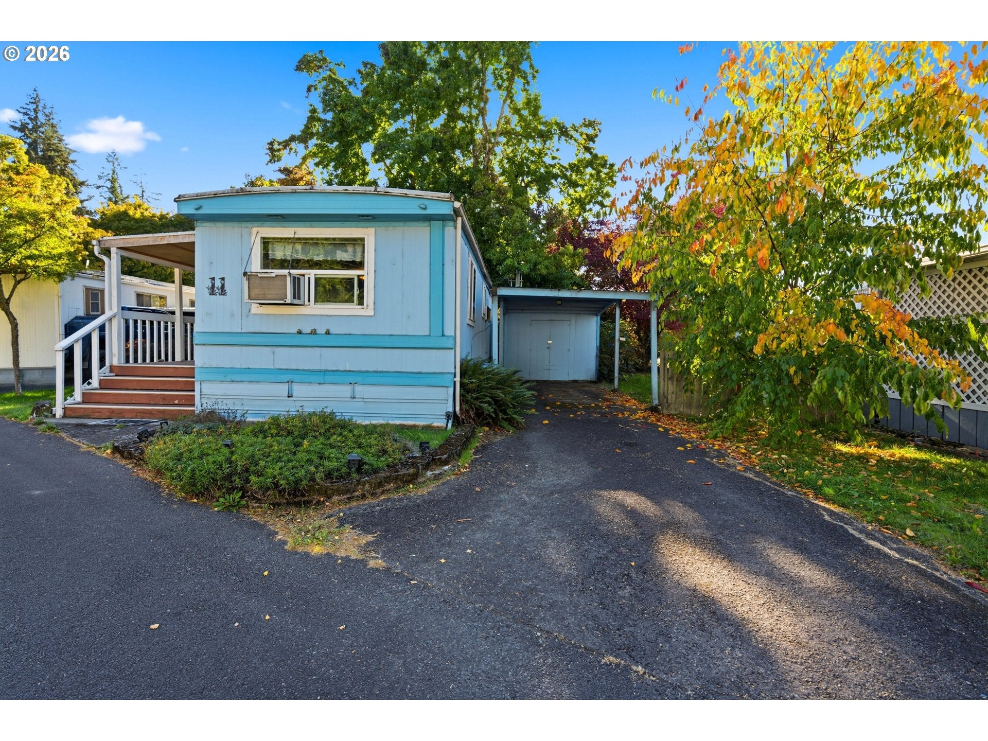 3950 COBURG RD 11