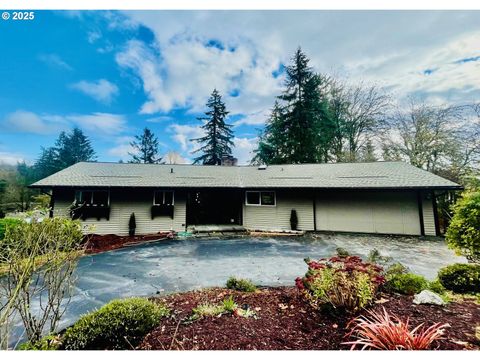 6 FALSTAFF ST Lake Oswego OR 97035