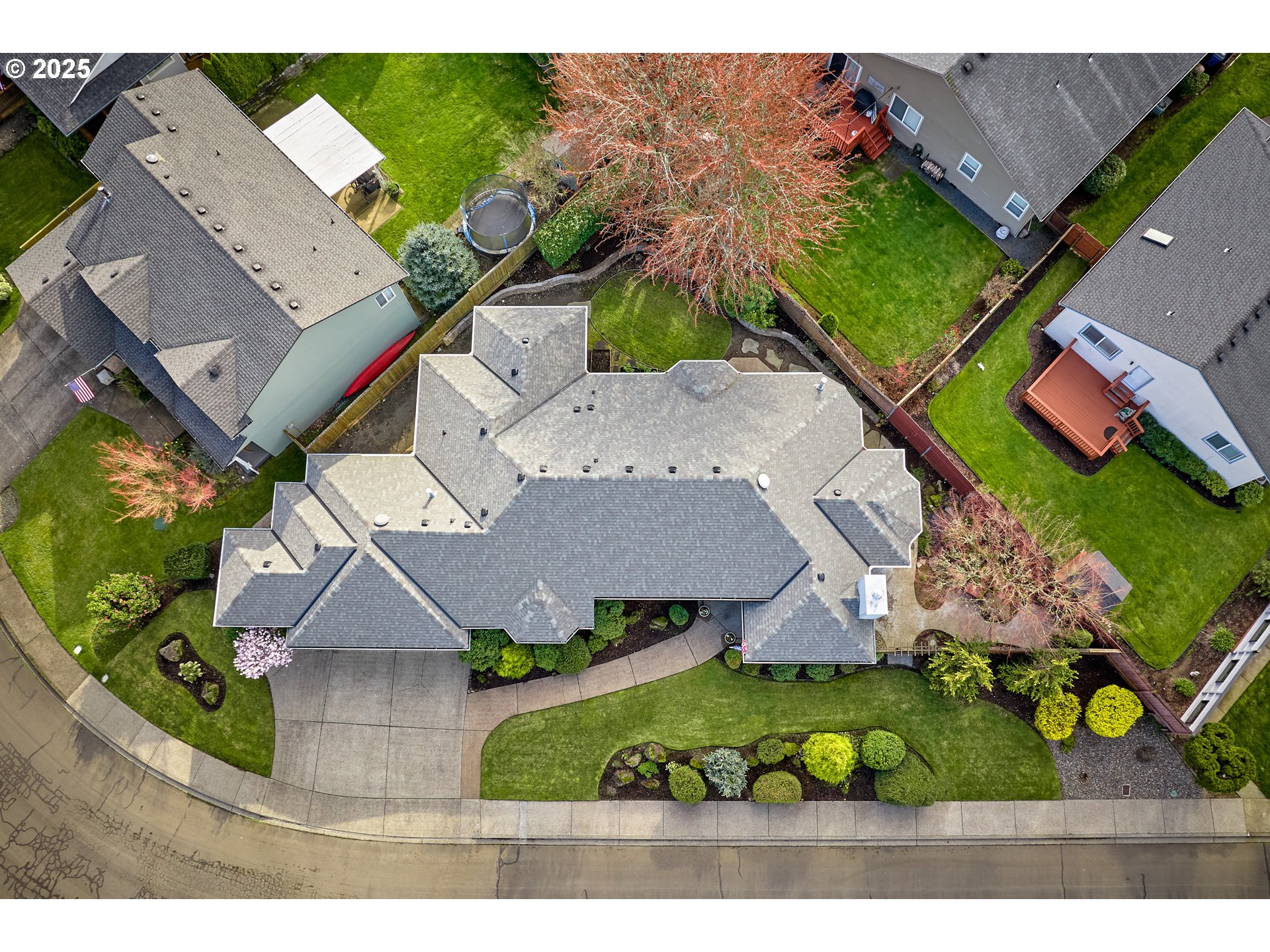 5501 NW JACKSON LOOP