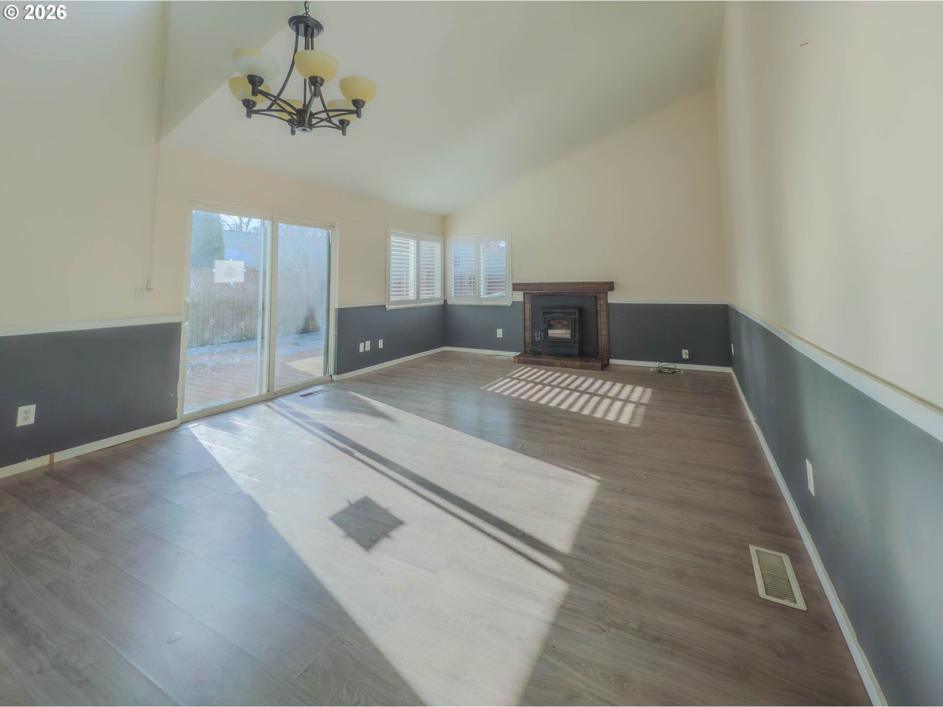 17610 NW ROLLING HILL LN