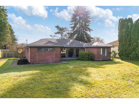 1648 7TH AVE Longview WA 98632