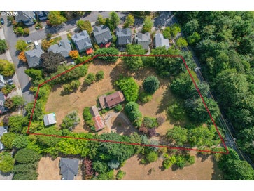 12295 SW BOONES FERRY RD Portland OR 97219