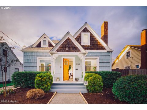 1253 N Baldwin ST Portland OR 97217