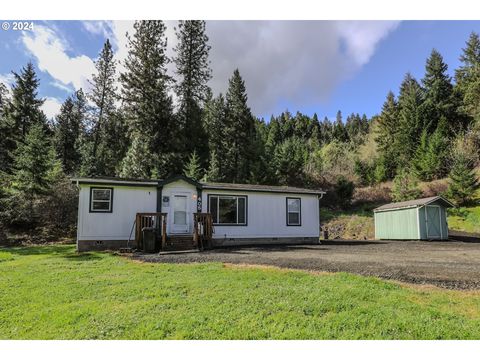 A home in Roseburg