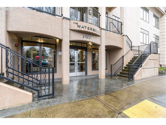 707 N HAYDEN ISLAND DR UNIT 227, PORTLAND, OR 97217 - Image ed381e3df5fe9dd5c66fecc5baa69721/2537257243
