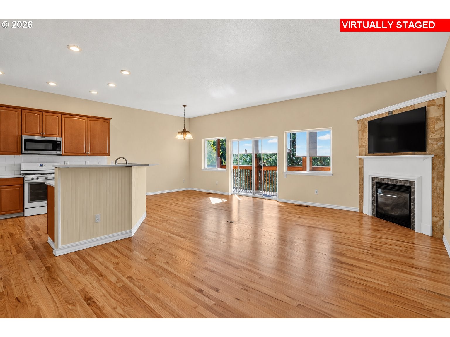 1352 SW BINFORD LAKE PKWY
