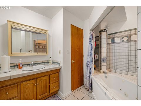 Tiny photo for 80181 Lost Creek Rd, Dexter, OR 97431 (MLS # 621264321)