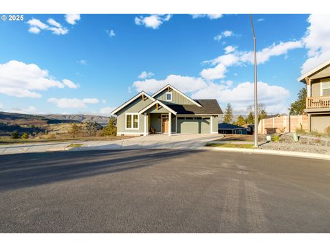 A home in The Dalles