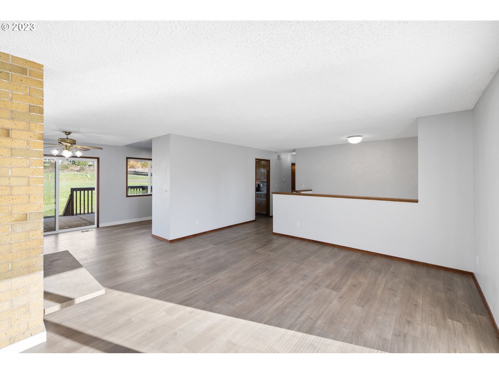 20990 SE HIGHWAY 212