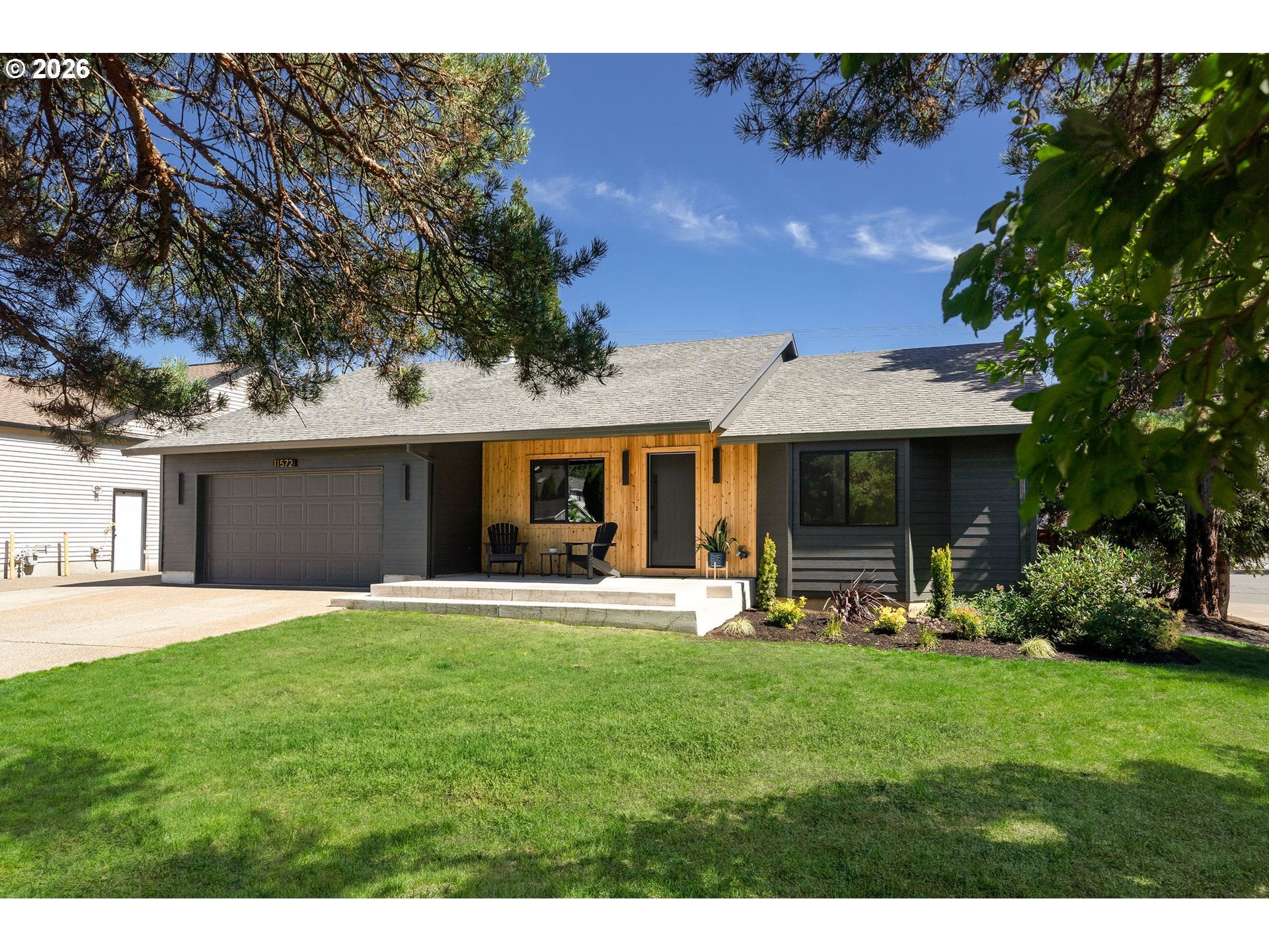 11572 SHELBY ROSE DR