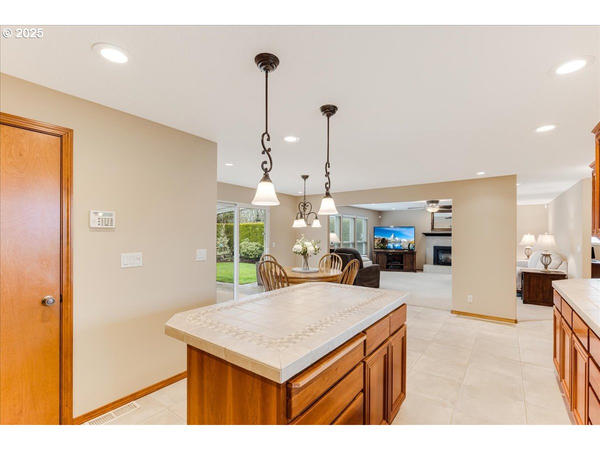 Forest Grove, Oregon 97116, United States, 3 Bedrooms Bedrooms, ,2 BathroomsBathrooms,Residential,Active,92926